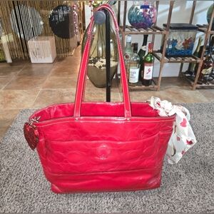 Coach Red Signature Patent Leather Shoulder Bag H1220-F19256 Preloved Condition